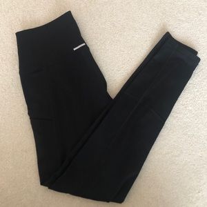 Aerie Pocketed Black Leggings